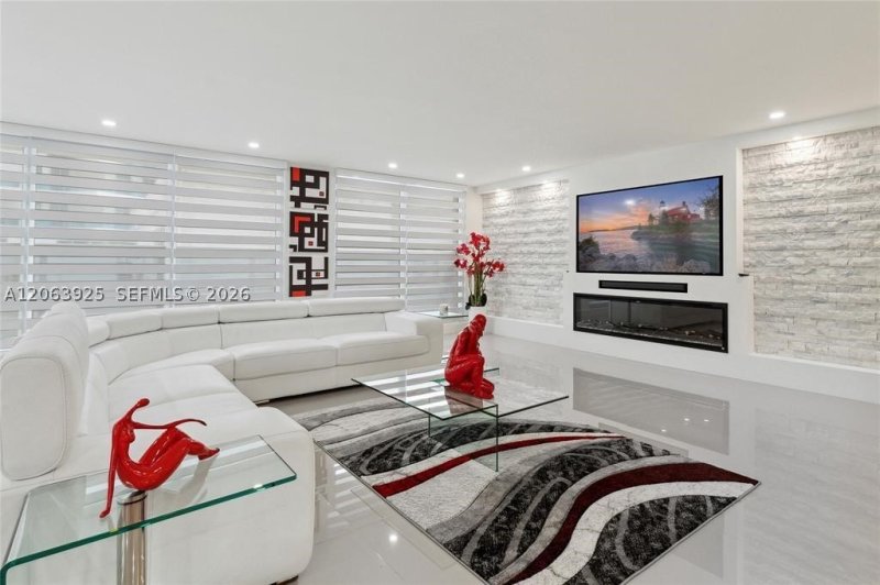 Apartment for rent at Aquarius Towers 301S