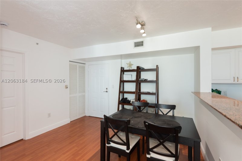 Condo for sale at Mark on Brickell 3403