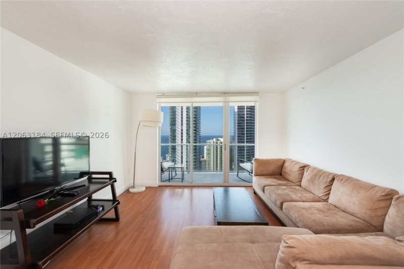 Condo for sale at Mark on Brickell 3403
