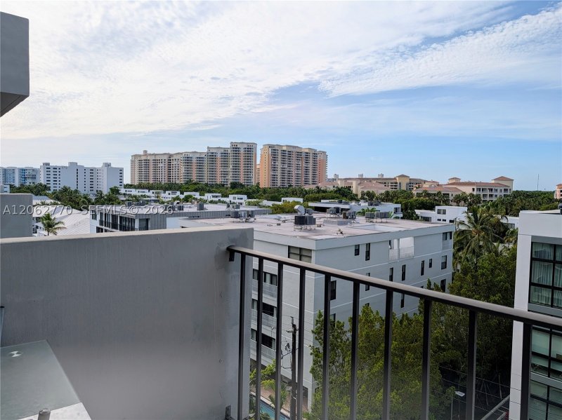 Comprar apartamento no Ambassador 706