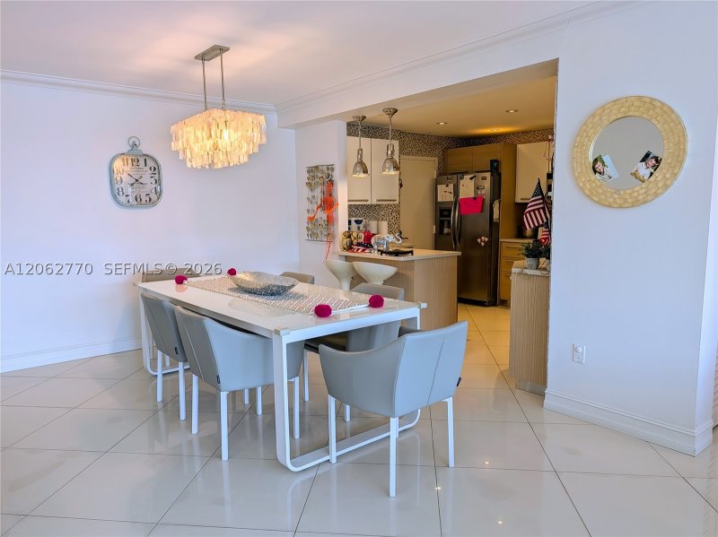 Comprar apartamento no Ambassador 706