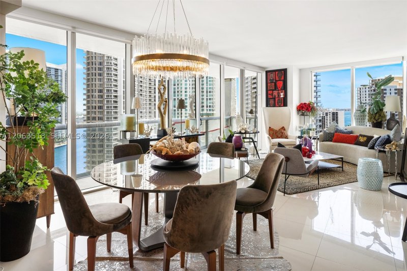 Icon Brickell Tower II Apt #1802