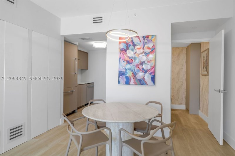 Aluguel de apartamento no Akoya 2804