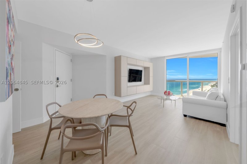 Aluguel de apartamento no Akoya 2804