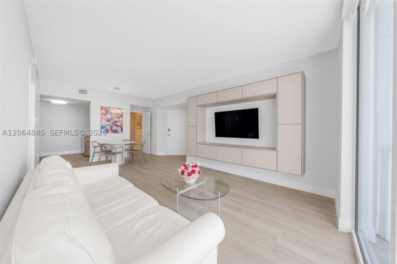 Aluguel de apartamento no Akoya 2804