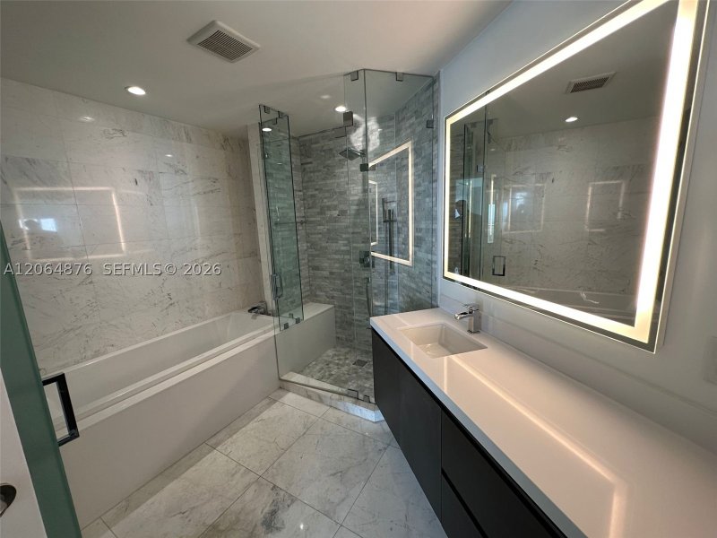 Comprar apartamento no Paramount Miami WorldCenter 4006