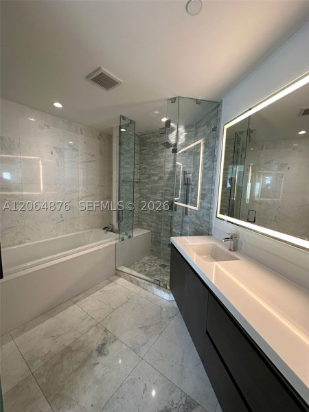 Comprar apartamento no Paramount Miami WorldCenter 4006