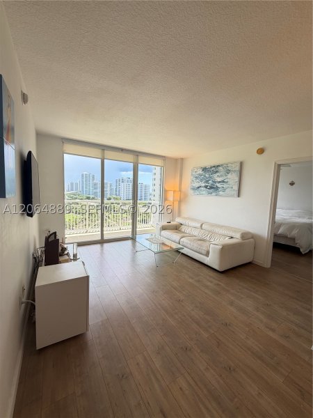 Alquiler de apartamento en Turnberry On The Green 1215