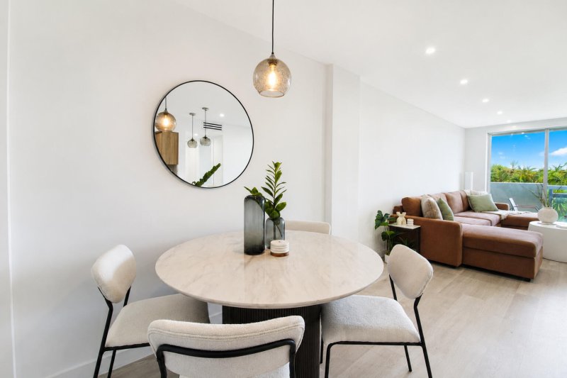 Apartment for rent at Flamingo 432S