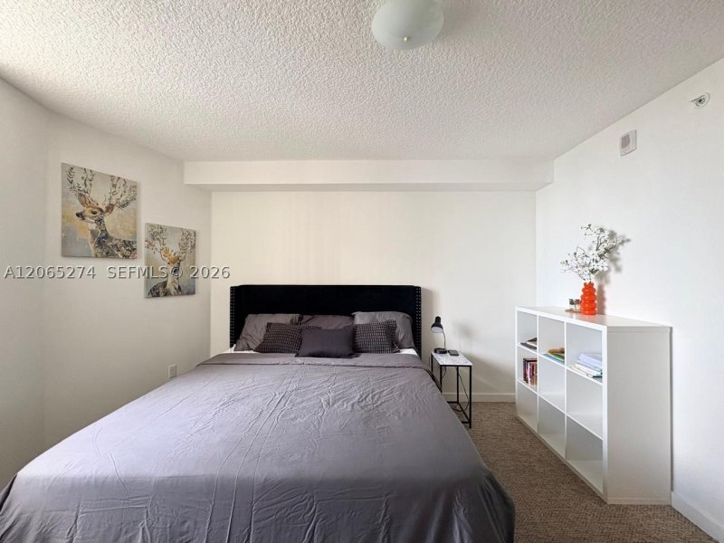 Aluguel de apartamento no 23 Biscayne Bay PH04