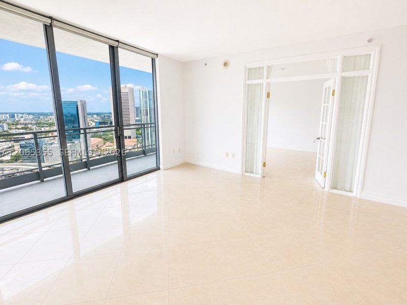 Apartment for rent at The Ivy 3106