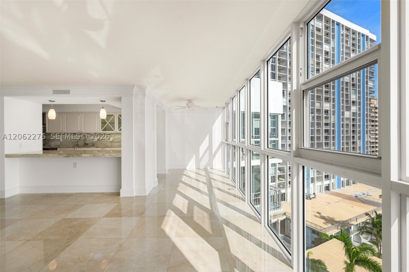 Comprar apartamento no Mar Azul 11DN