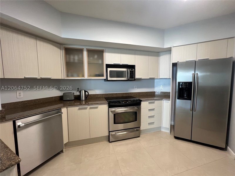 Aluguel de apartamento no La Perla 1202
