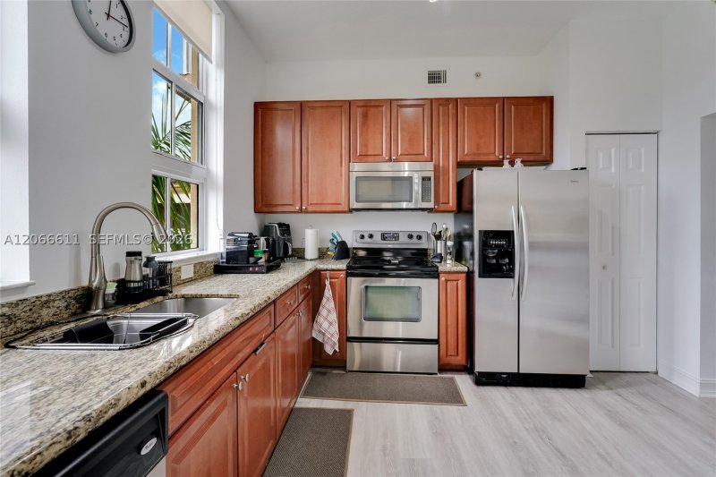 Aluguel de apartamento no Alaqua 612