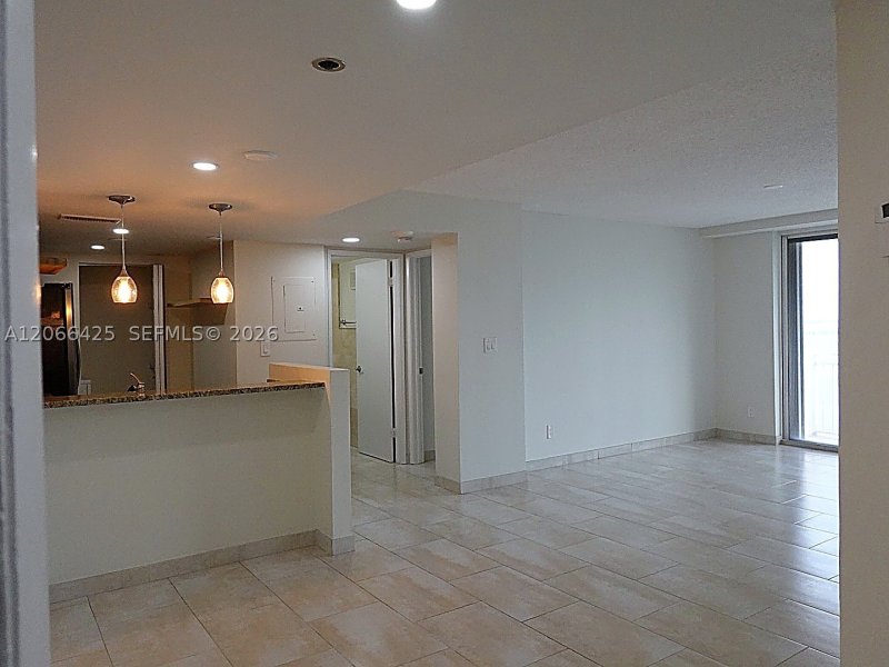 Apartment for rent at Isola Brickell Key 1914
