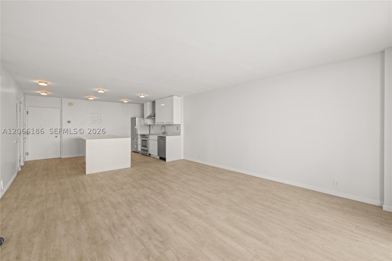 Condo for sale at Island Terrace 15A