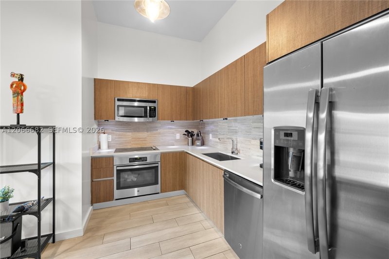 Comprar apartamento no Le Parc at Brickell 307