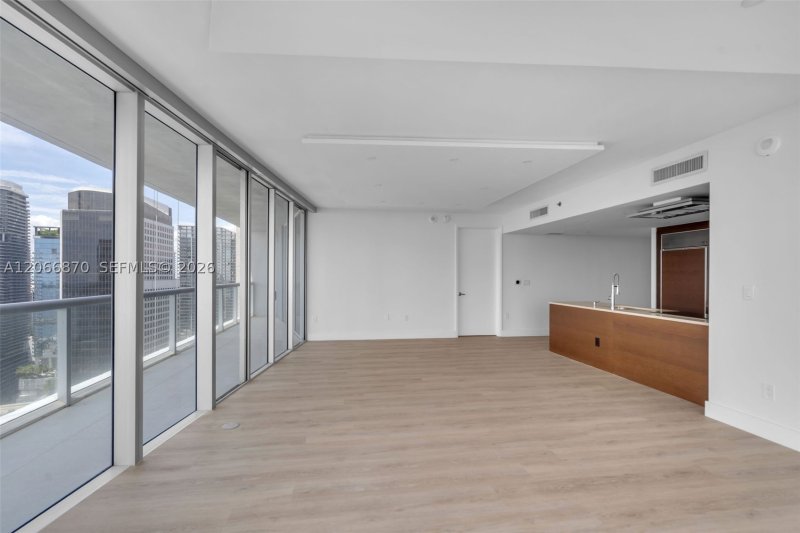 Comprar apartamento no Icon Brickell Tower II 3601