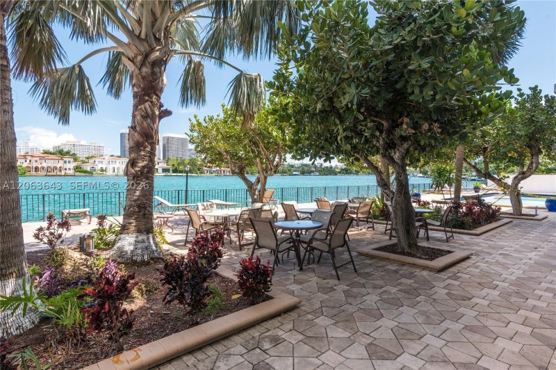 Property photo # 11