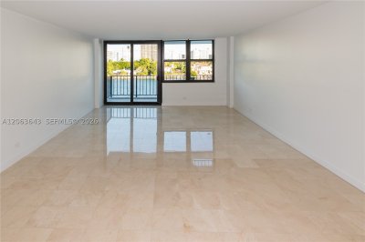 Property photo # 14