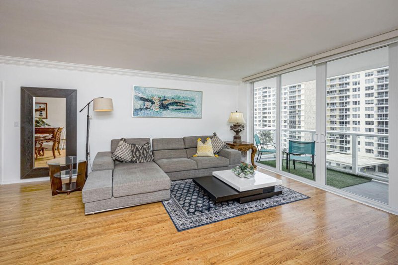 Comprar apartamento no Pavilion