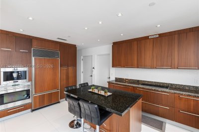 Property photo # 4
