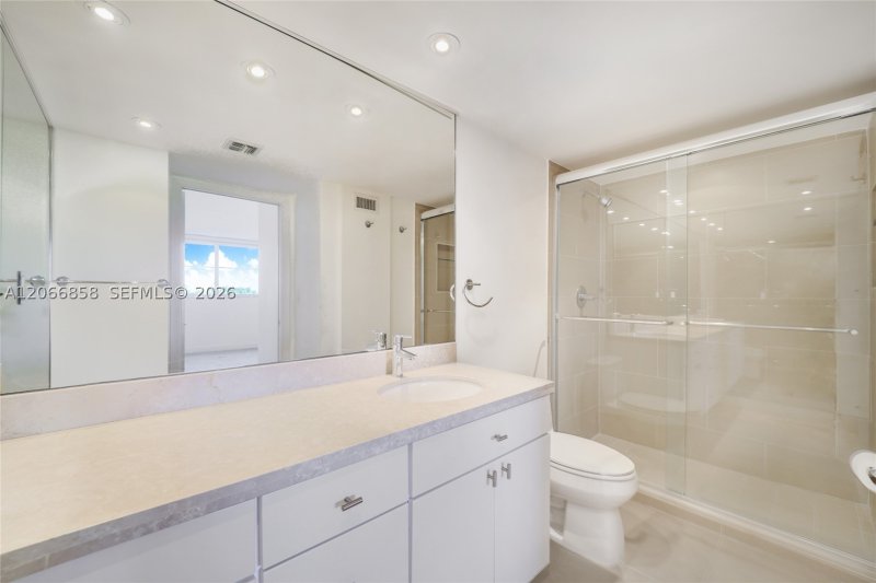 Comprar apartamento no Cape Florida Club 409