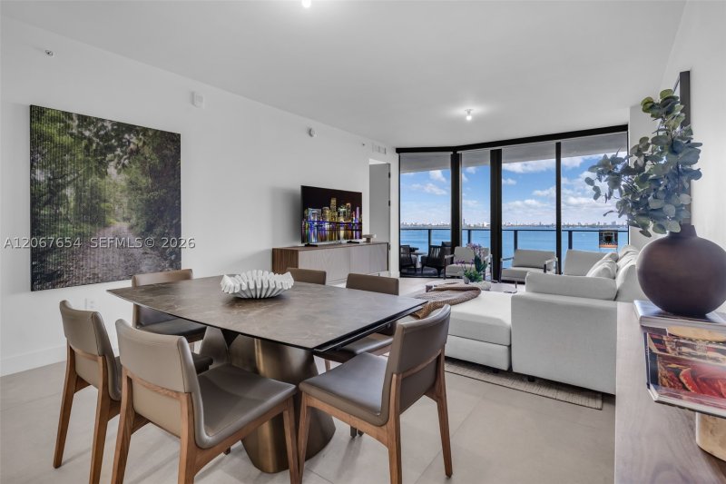 Aluguel de apartamento no Aria Reserve Miami 1203
