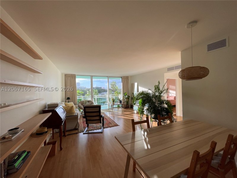 Aluguel de apartamento no Bay Park Towers 501