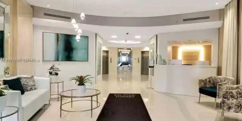 Aluguel de apartamento no Bay Park Towers 501
