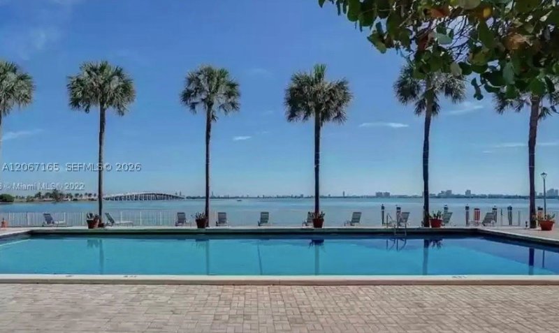 Aluguel de apartamento no Bay Park Towers 501