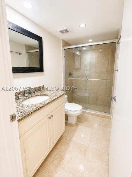 Aluguel de apartamento no Brickell Key One A1710