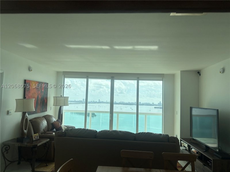 Condo for sale at 1800 Club 3007