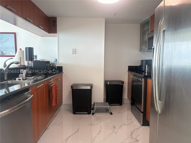Condo for sale at 1800 Club 3007