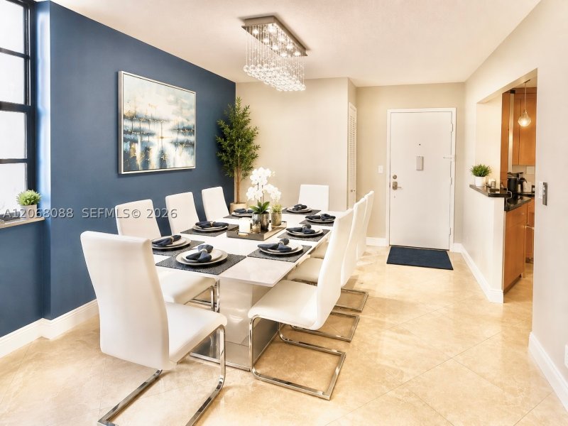 Condo for sale at Allington Towers 14F