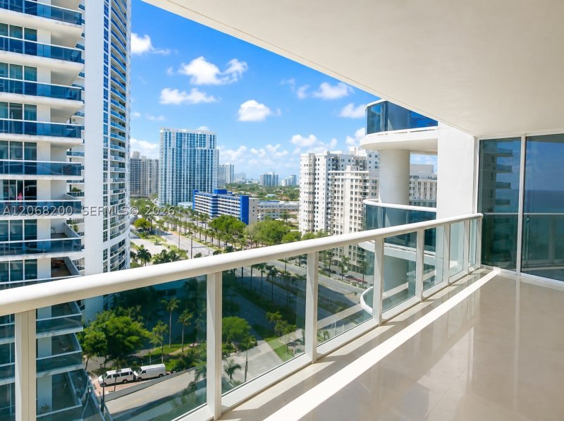 Condo for sale at Beach Club Three 1405