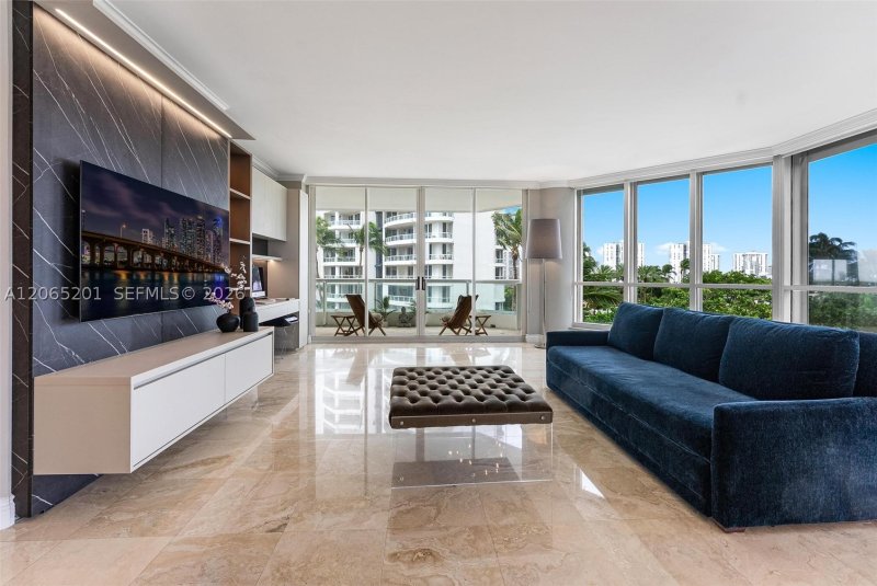 Condo for sale at Atlantic Two at The Point 702