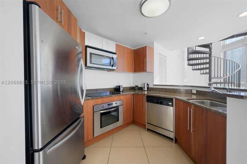 Property photo # 4