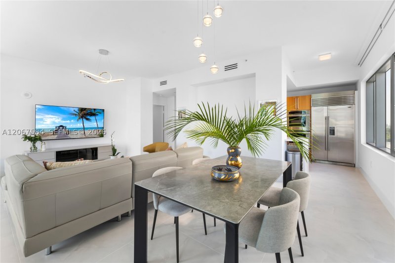 Condo for sale at Aqua Allison Island 703