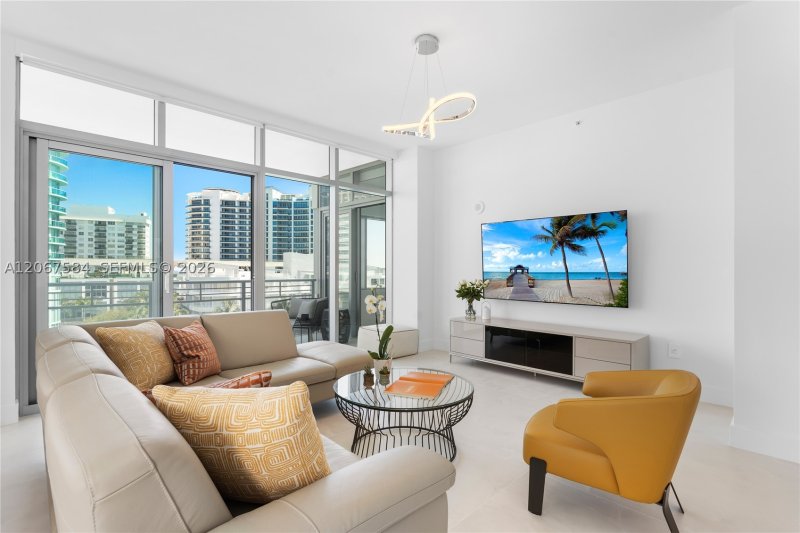 Condo for sale at Aqua Allison Island 703