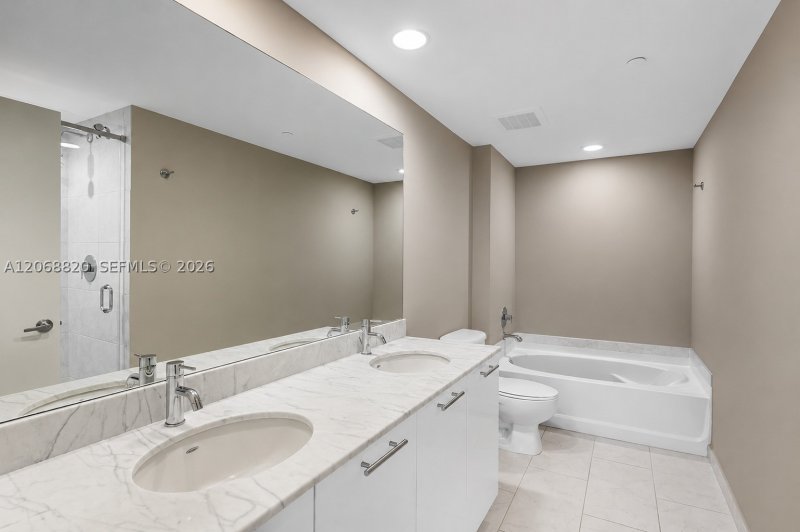 Condo for sale at The Plaza Tower II 1106