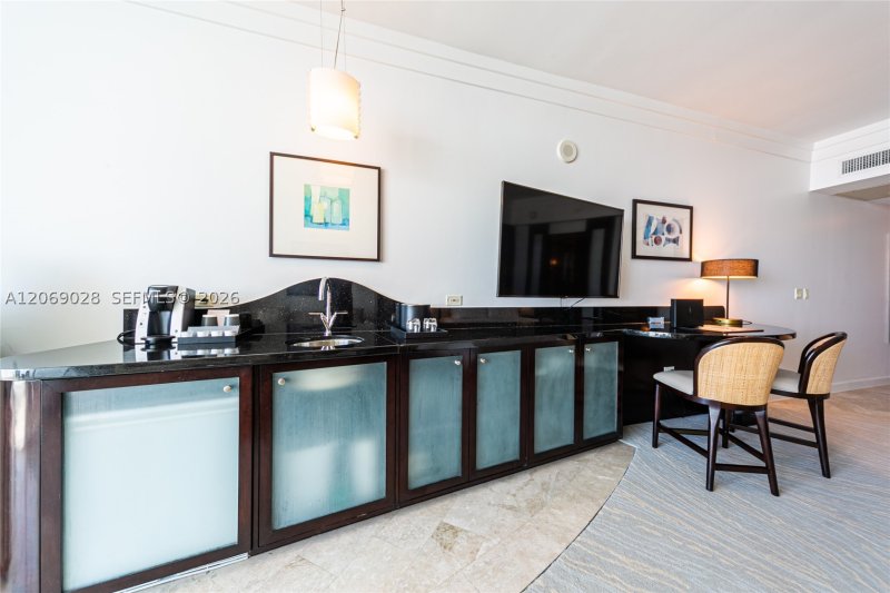 Alquiler de apartamento en Fontainebleau III 1015