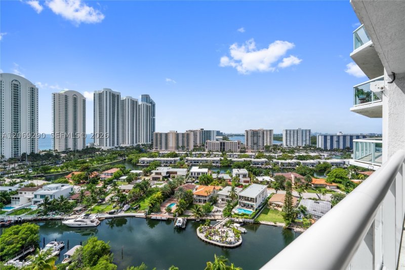 Aluguel de apartamento no Oceania 5 1752