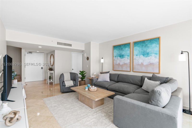 Aluguel de apartamento no Oceania 5 1752