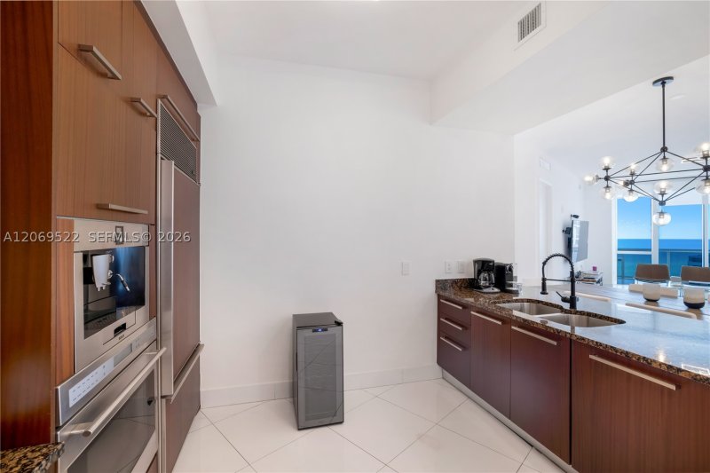 Alquiler de apartamento en Trump Tower Two 707