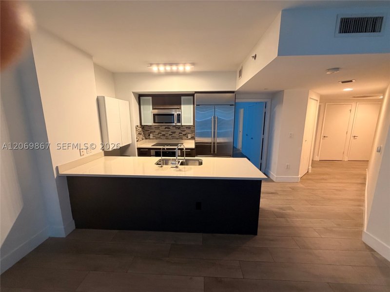 Apartment for rent at 500 Brickell West Tower 2007