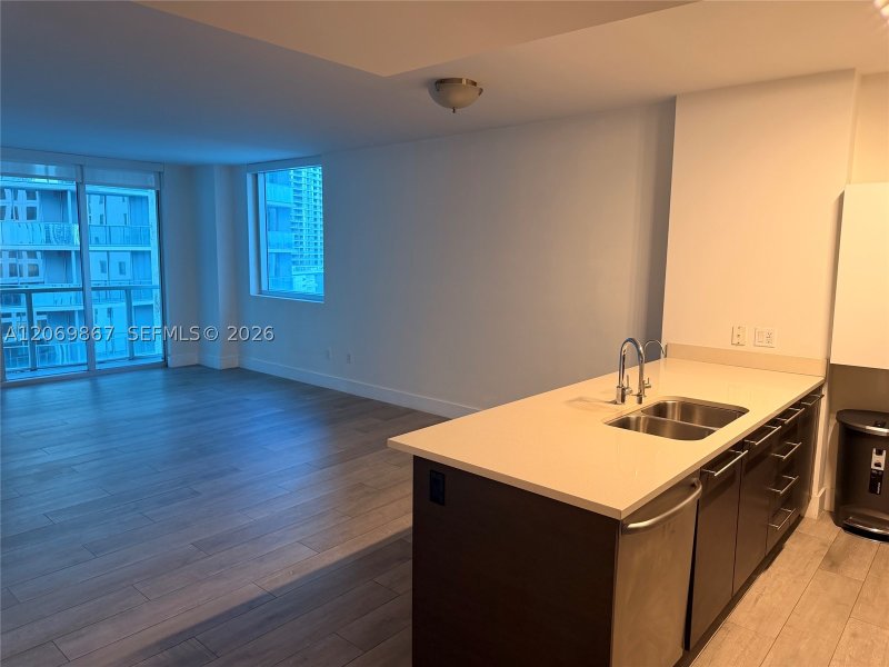 Apartment for rent at 500 Brickell West Tower 2007
