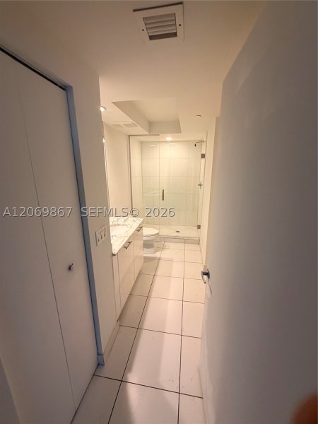 Apartment for rent at 500 Brickell West Tower 2007