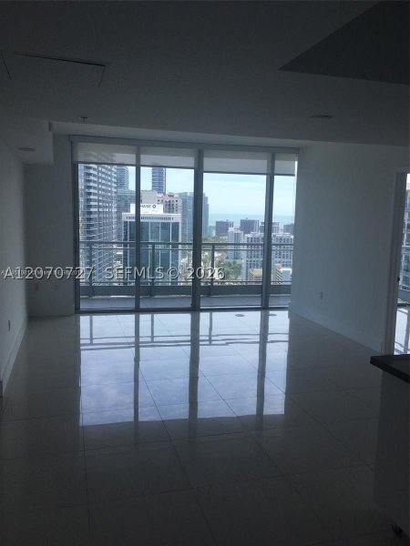 Aluguel de apartamento no Mint at Riverfront 3402