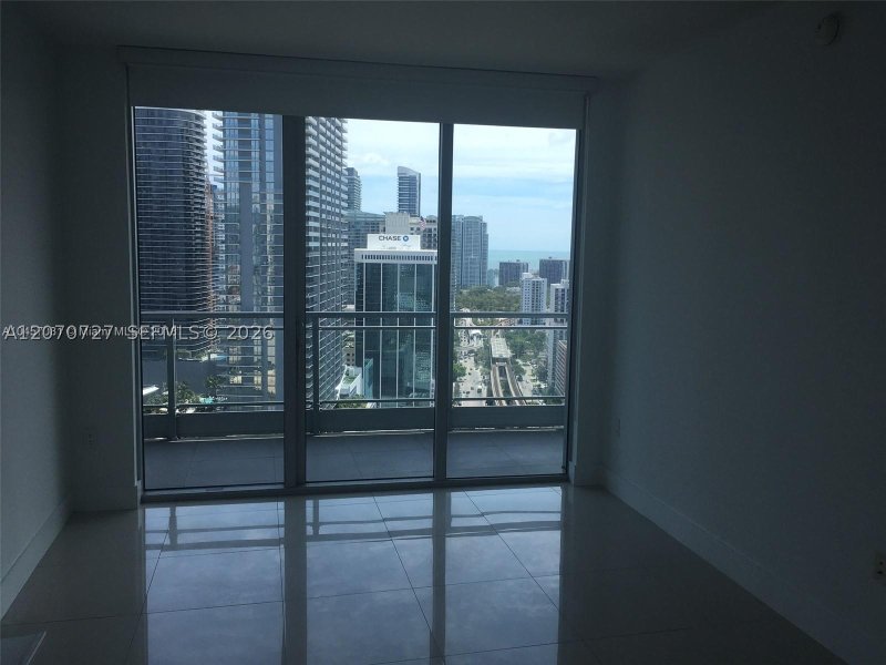 Aluguel de apartamento no Mint at Riverfront 3402